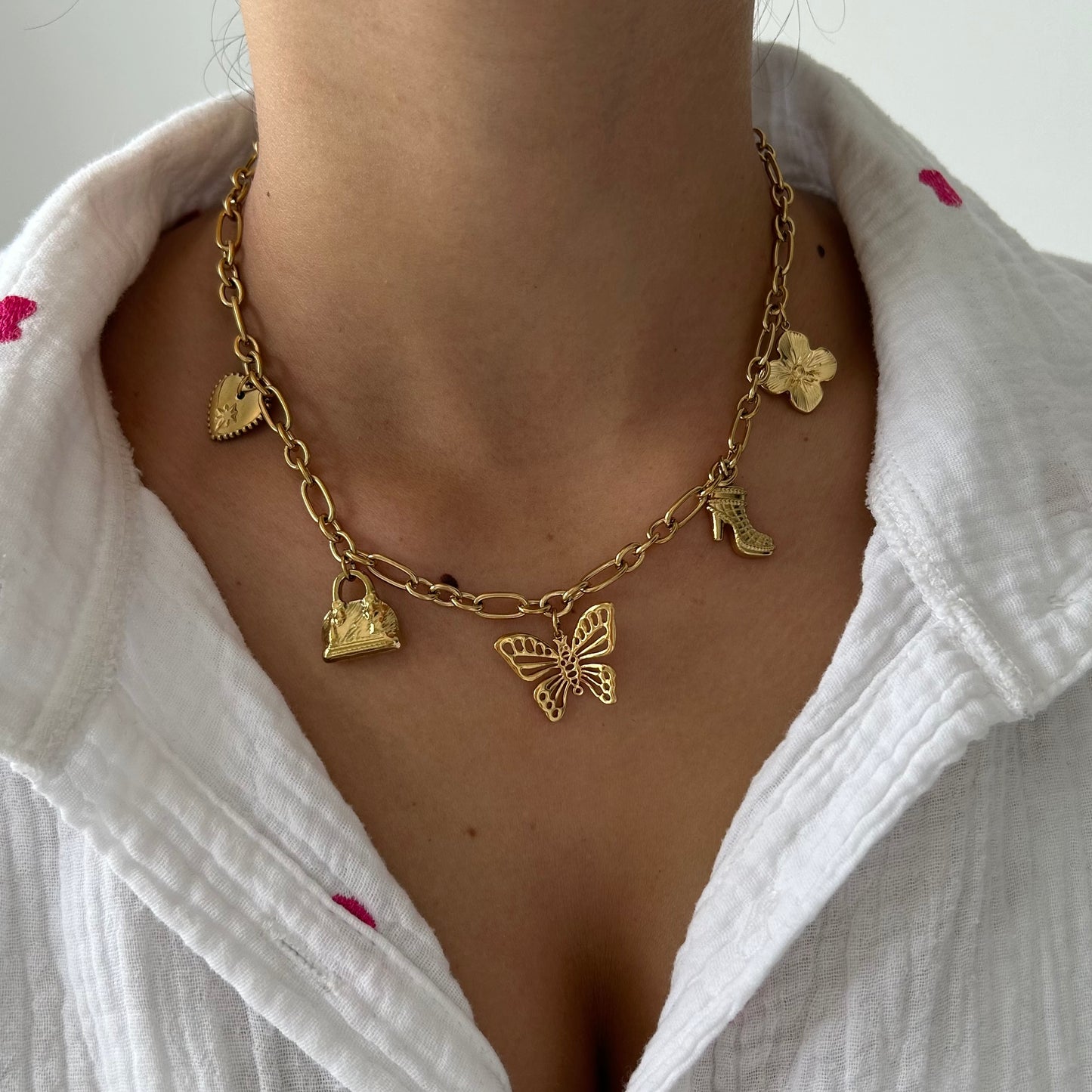 COLLIER CHARMS BUTTERFLY