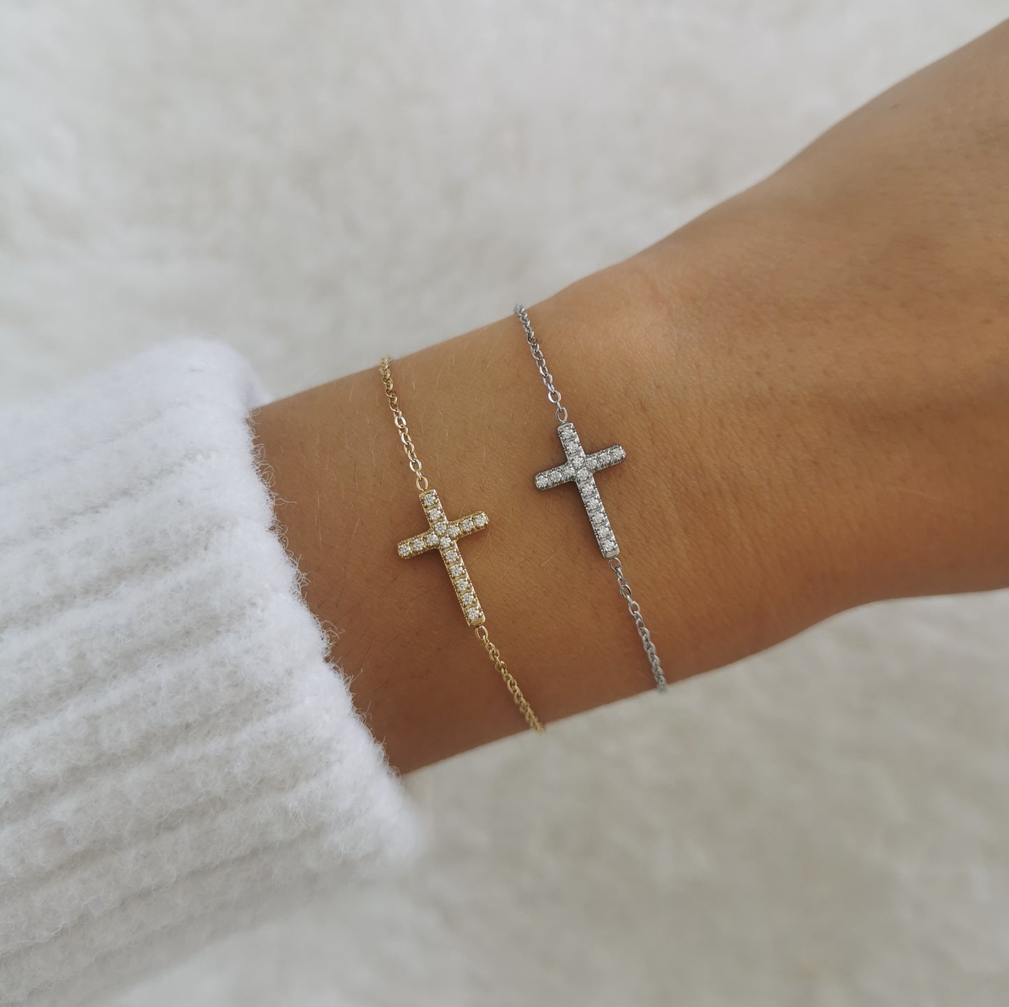 BRACELET CROIX STRASS